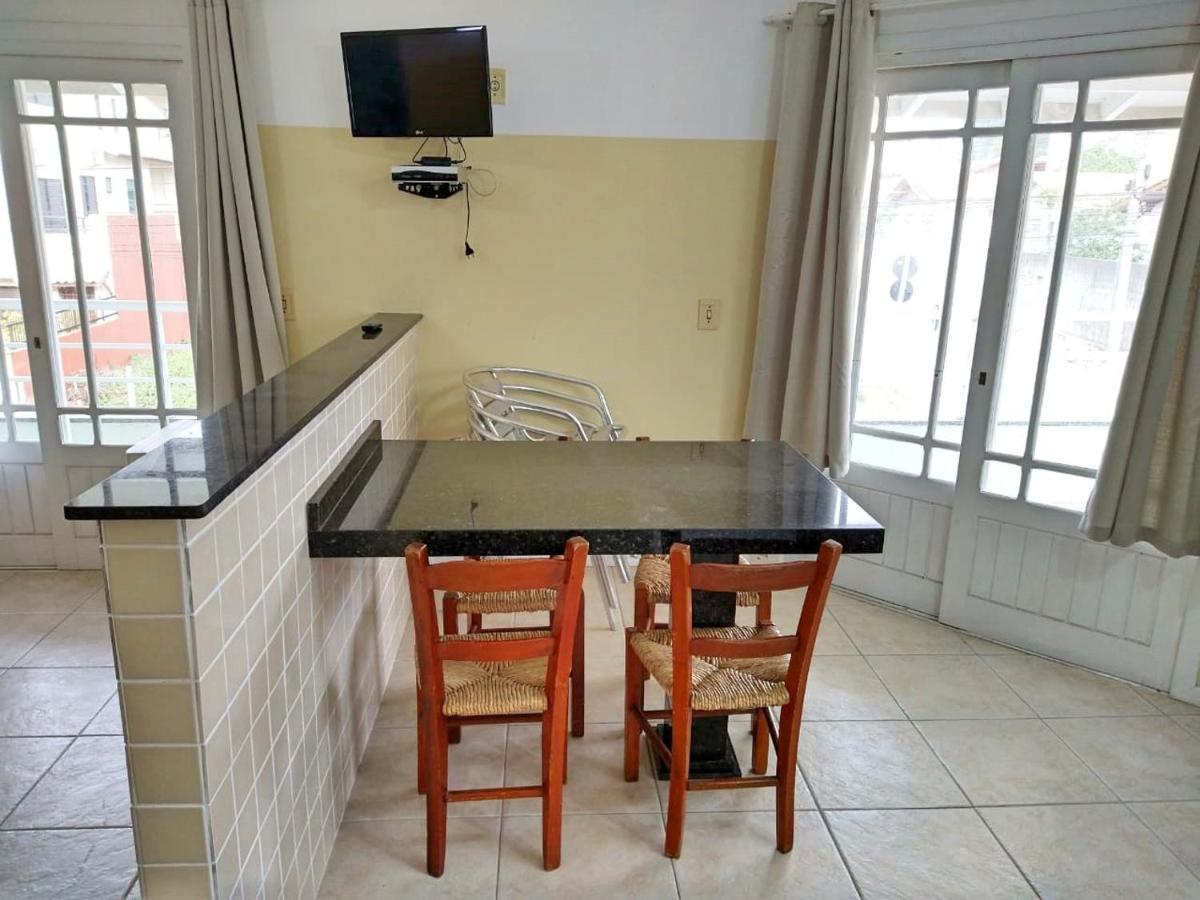 Ferienwohnung Ap. 1 & 2 Dorm. Res. Ilha Das Galés Bombinhas Exterior foto